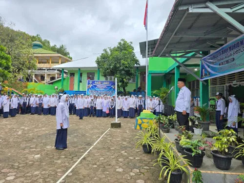Masa Ta'aruf Murid Madrasah Moment Perekat Kebersamaan dan Pengenalan Moderasi Beragama